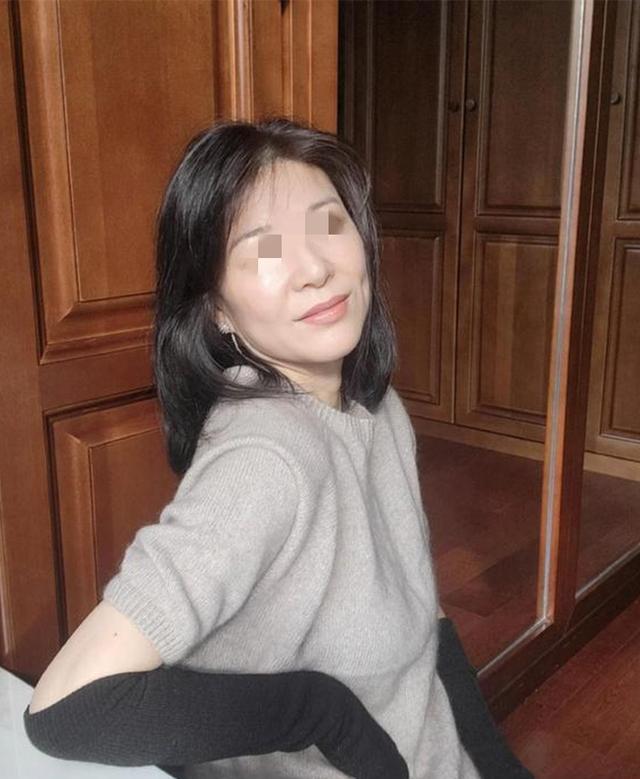 女房东偷窥男房客,事情败露遭囚禁7日,获救时身无片布
