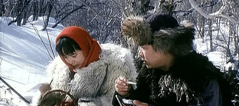 三个人的冬天|《三个人的冬天》:1女伺2夫,揭开人性和伦理的“遮羞布”