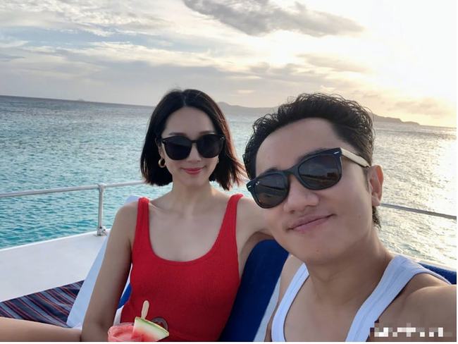 |王祖蓝：我拿了500万彩礼，买了1。5亿别墅，岳父才同意我娶李亚男