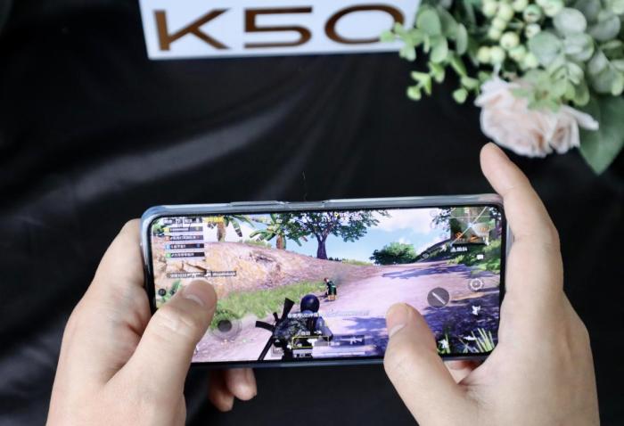 Redmi K50 Pro首发实测:配置拉满 旗舰性能“狠超想象”