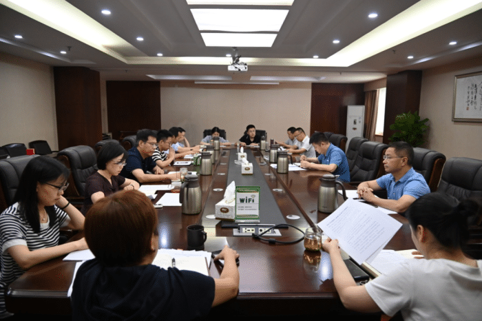 民盟四川省委传达学习习近平总书记来川视察重要指示精神