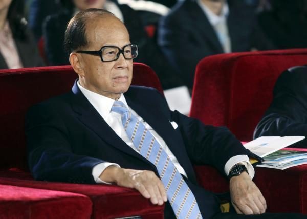 梁洛施|让孙子跟着梁洛施生活,才显出李嘉诚的精明,第三代不能出败家子