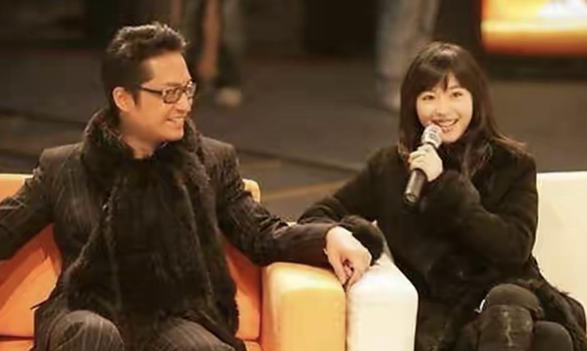 马景涛|60岁知名台星现身湖南捞金！自降身价与网红同桌，吃湘菜辣到面红