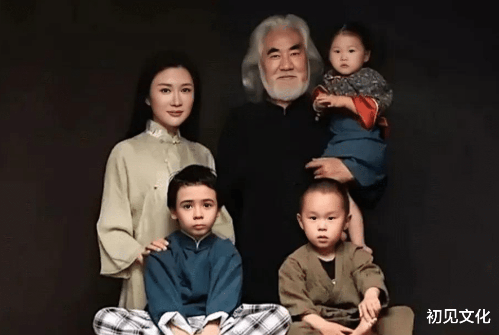 张纪中|曝张纪中小31岁娇妻转移3亿房产，到丈母娘名下，男方以离婚威胁