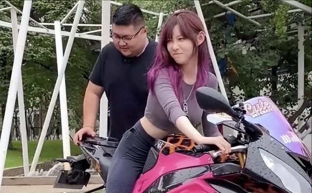 带货|4000W网红猴哥演员疑被实锤？“猴虎猪”说车是一家公司同事？