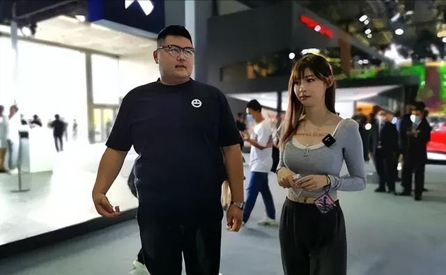 带货|4000W网红猴哥演员疑被实锤？“猴虎猪”说车是一家公司同事？