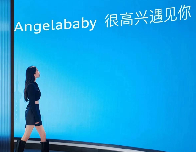 Angelababy|杨颖被禁用英文名以后，她仅用2张照片作出霸气回应