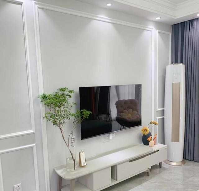客厅没做电视背景墙，有4种补救方法，找到合适的就能改造了