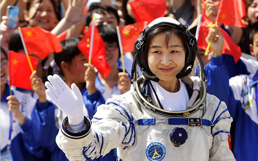 航天女英雄的牺牲太大!太空中,如何保护自己的隐私?