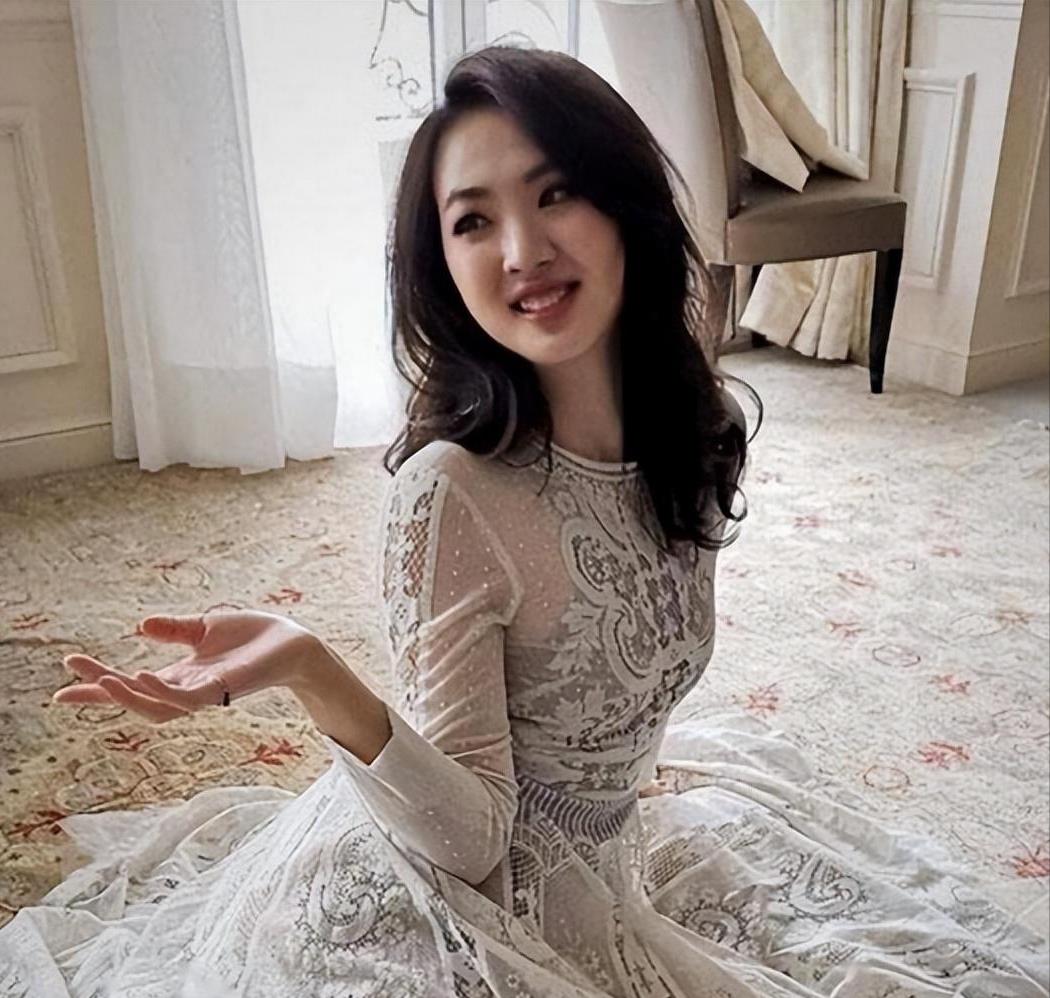 姚安娜|“华为千金”姚安娜,有私人飞机,住5亿豪宅,却仍非要当明星