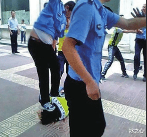 素素|河北一城管打骂货车司机“惩罚”结果出来后,引发公众不满