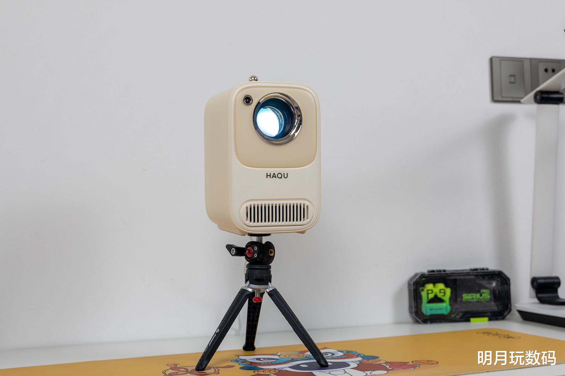 哈趣H2上手一周后的真实感受:白天也能看的千元投影