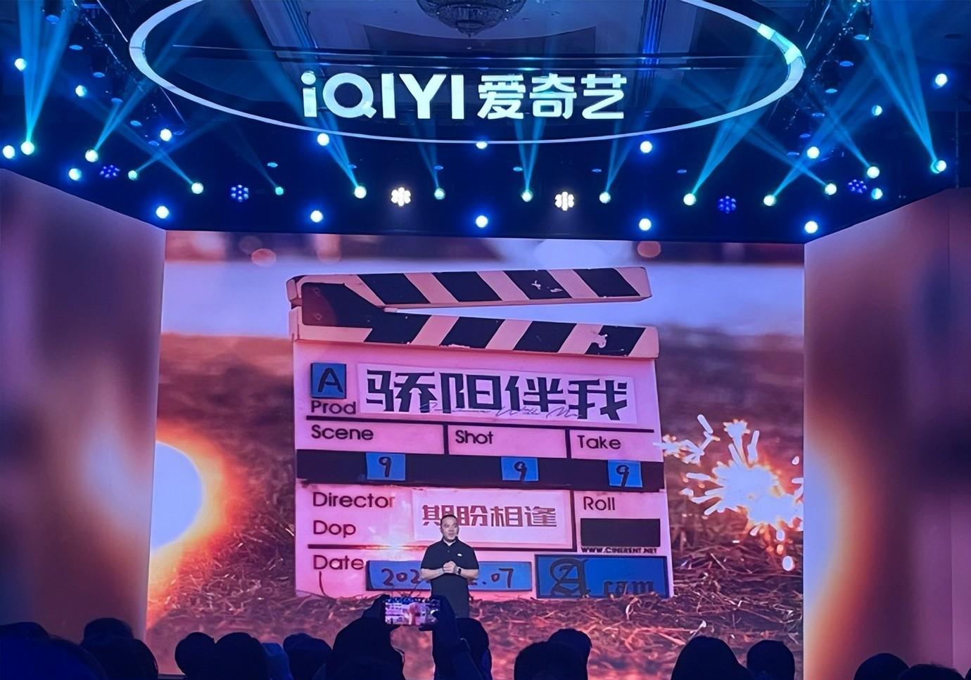 肖战|肖战轮番“站岗”,《庆余年2》真豁得出去