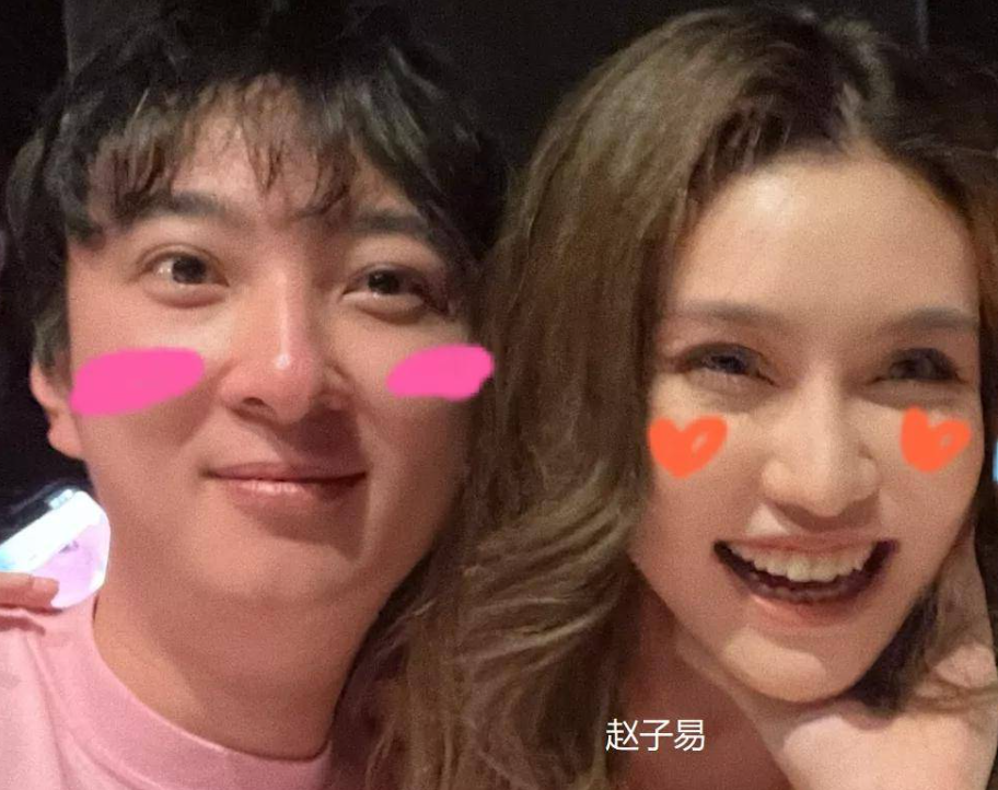 赵子易|“狗保姆”赵子易：7年熬走思聪多任女友，负面不断却独得宠爱