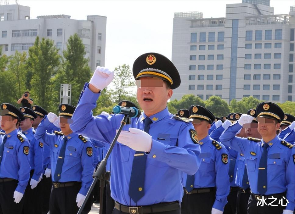 素素|河北一城管打骂货车司机“惩罚”结果出来后,引发公众不满