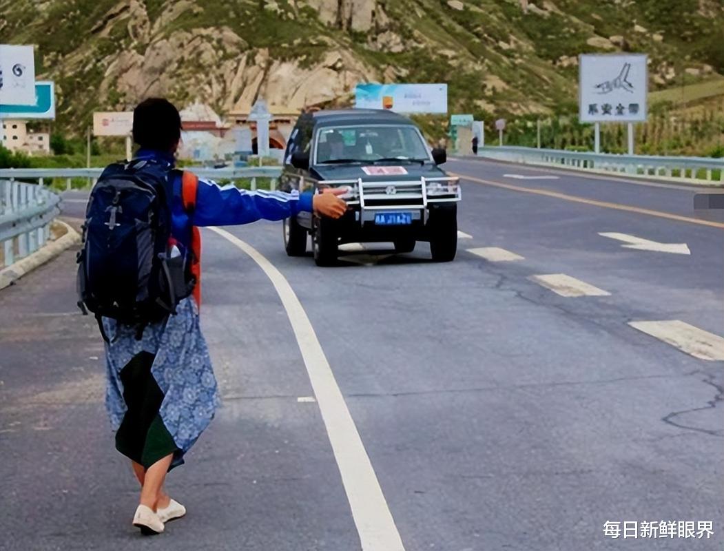 丽江|穷游不等于解开衣扣的狂欢，川藏线的穷游女凭啥白吃白喝？