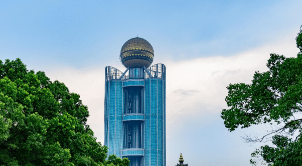 从全村人均奔驰到负债打工,华西村的经历拍成电影都没人敢信。