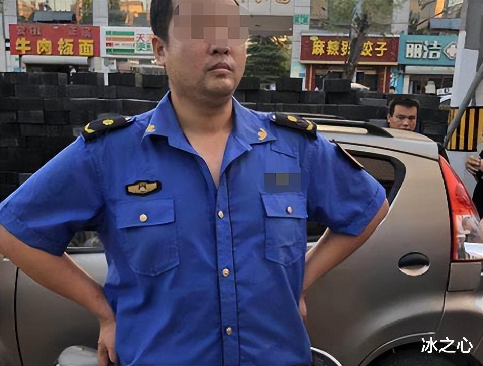 素素|河北一城管打骂货车司机“惩罚”结果出来后,引发公众不满