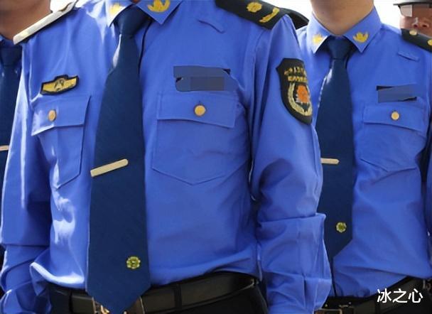 素素|河北一城管打骂货车司机“惩罚”结果出来后,引发公众不满