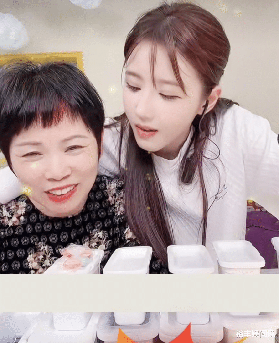 网红乔妹被曝离开三只羊,妈妈讲述发家史,透露女儿与嘴哥关系