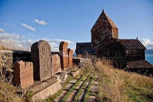 比中国惨! 曾是大国, 如今肥沃土地全被瓜分, 穷死了
