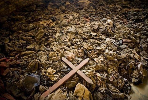 那场骇人听闻的惨案还远没有成为历史,还在刺痛卢旺达的神经