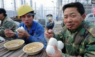 你在最穷的时候都吃过什么? 网友: 一盆芦荟, 我蘸着糖吃了