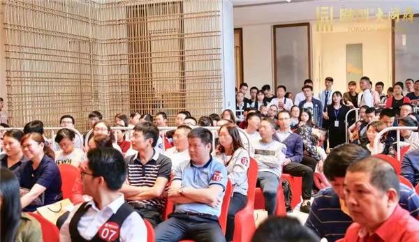 直降130万! 有盘超2千人到访! 厦门14盘双11抢跑