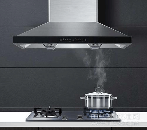 顶吸式和侧吸式哪个更适合家庭使用? 听老师傅说这样选准没错!