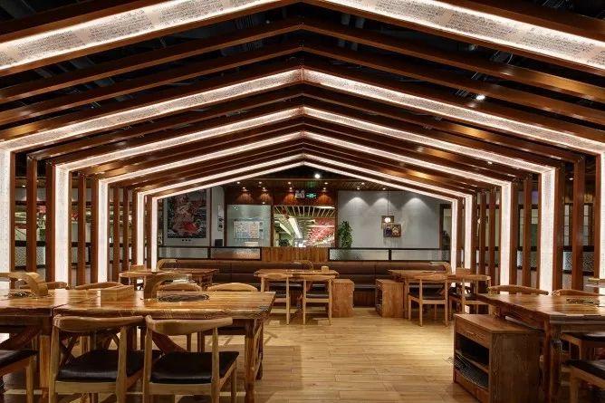 万兴佳·韩式烤肉 融入大量民族特色元素的店铺设计