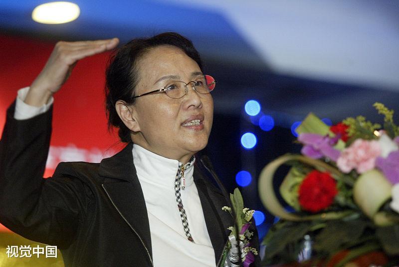 房产专家聂梅生: 近两亿农民正被市民化, 明后年城镇化率会达到60%