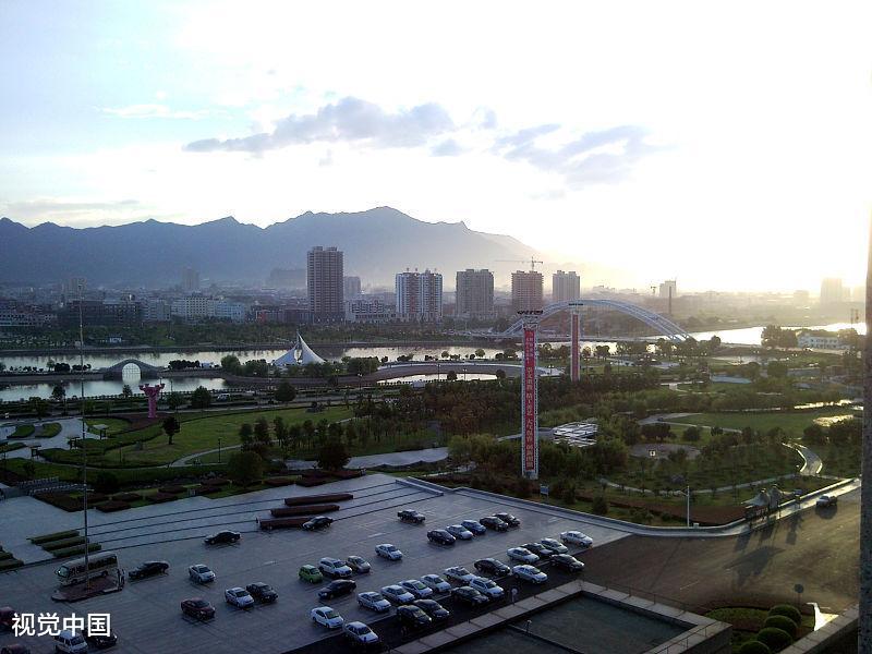 50萬人的地市，有2個萬達3個碧桂園！恒大保利又來，結局會如何？