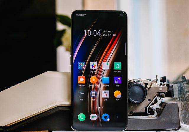 看消费者和大V如何评价realme X，618首战大捷不足为奇