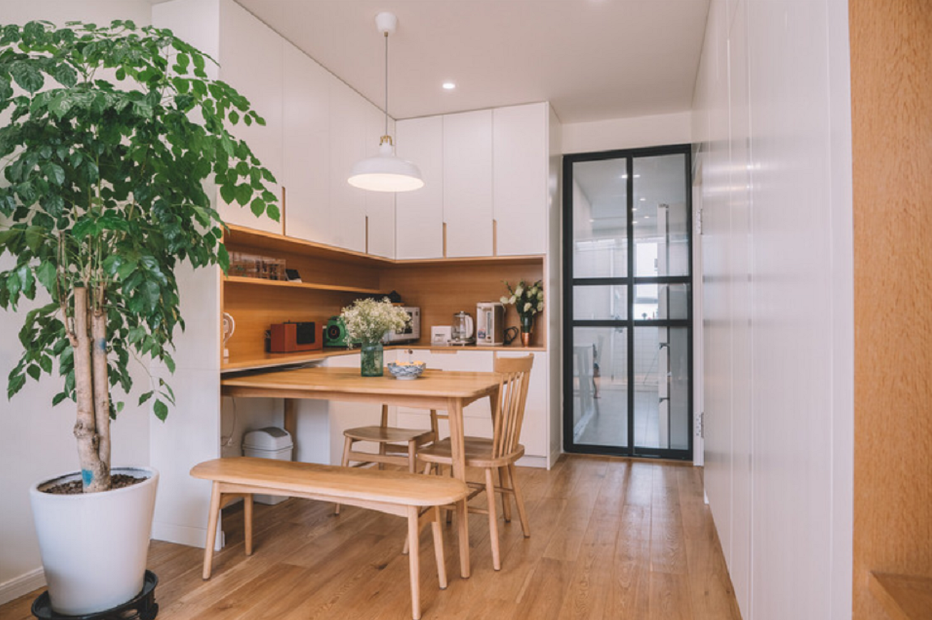 老公硬给卫生间设“2个门”，请木工打全屋柜子！入住才知睿智！