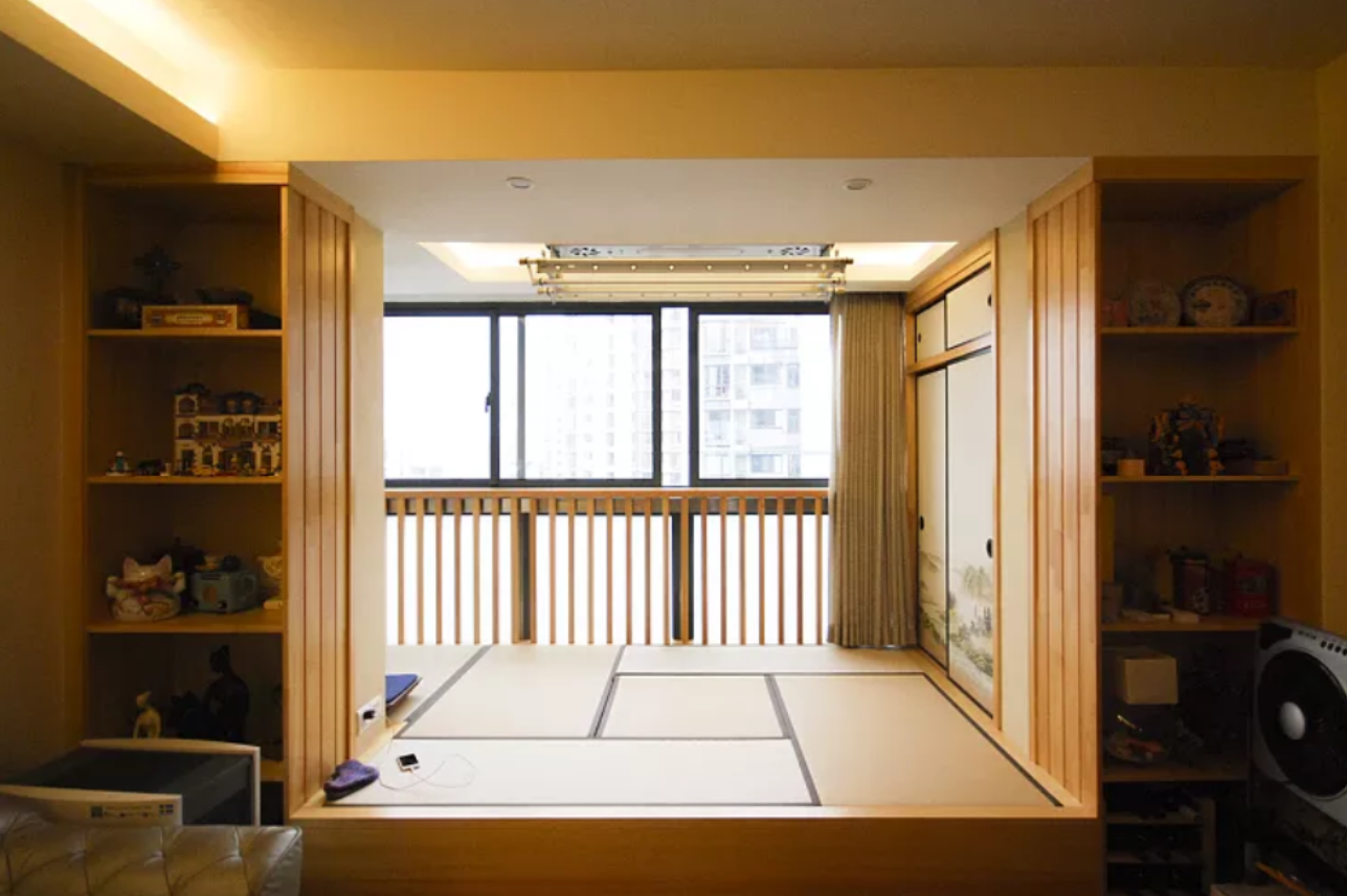 打通陽臺做改造，等于多出一間房！淋浴房坐著洗澡，太實用！曬曬