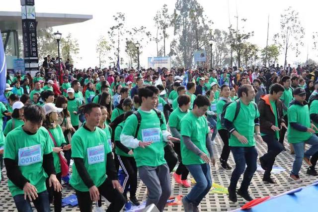 绿色家 健康行 漫步西山 走向新希望！