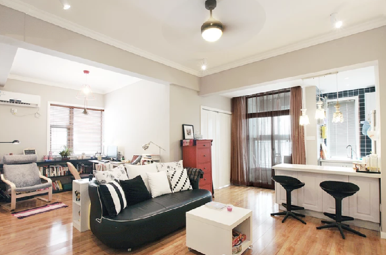 52㎡小宅，收納和顏值不遜大戶型！裝出獨立玄關不擁擠，曬曬！