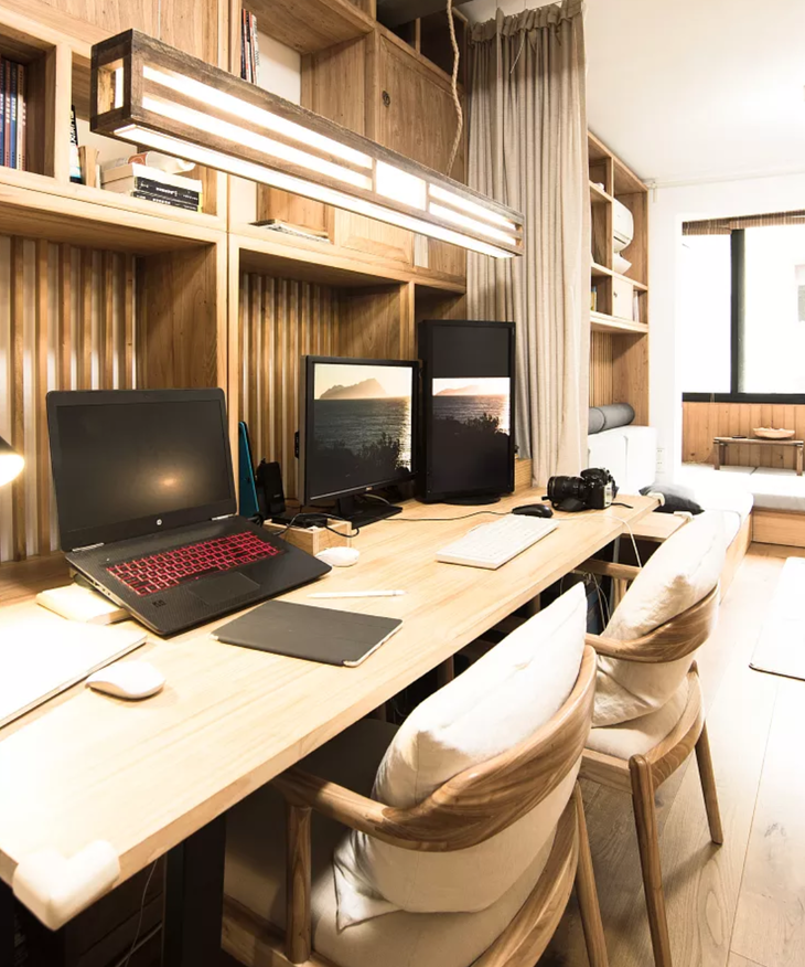 陽臺改“箱床”，不買沙發，自制燈具！她的家充滿“煙火氣”