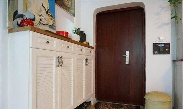 OKE家的玄关鞋柜这样弄，美观还漂亮！