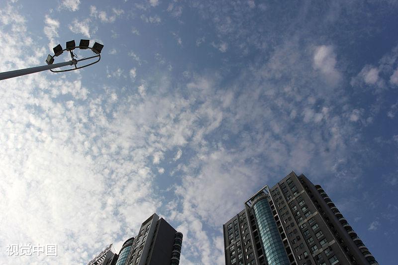 煎熬中的武汉楼市：连续8年成交量全国前三，悄然进入“深度老龄化”