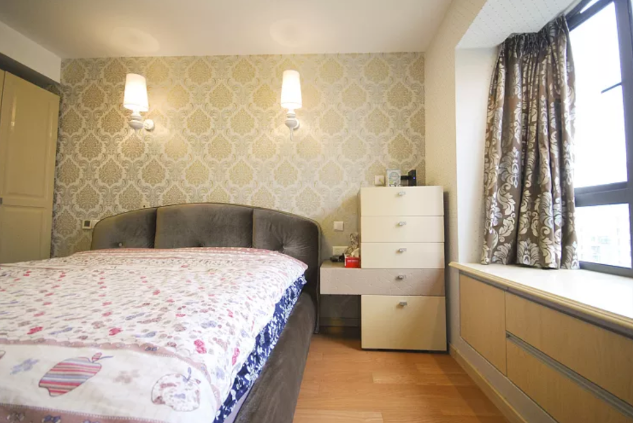 打通陽臺做改造，等于多出一間房！淋浴房坐著洗澡，太實用！曬曬