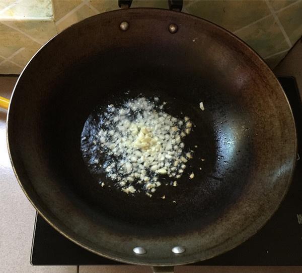 经常吃这3种蔬菜，排毒瘦身美容养颜，脸色红润动人