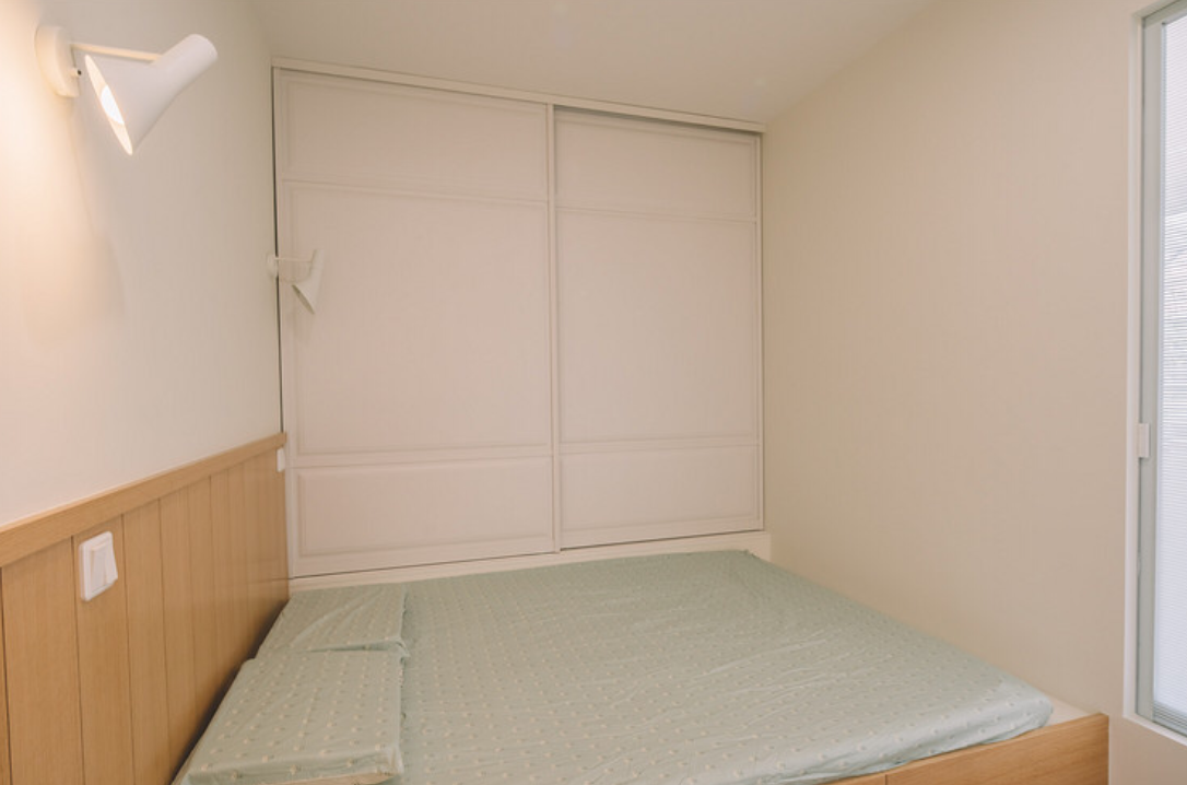 老公硬给卫生间设“2个门”，请木工打全屋柜子！入住才知睿智！