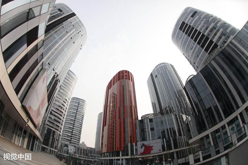 專家：舉債買房透支購買力！春節觀影人次、餐飲、旅游收入均下滑