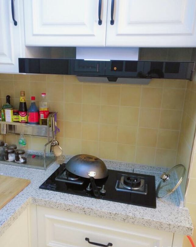 晒晒新家！电视墙铺瓷砖聪明极了，全屋低调耐看，经典不过时！