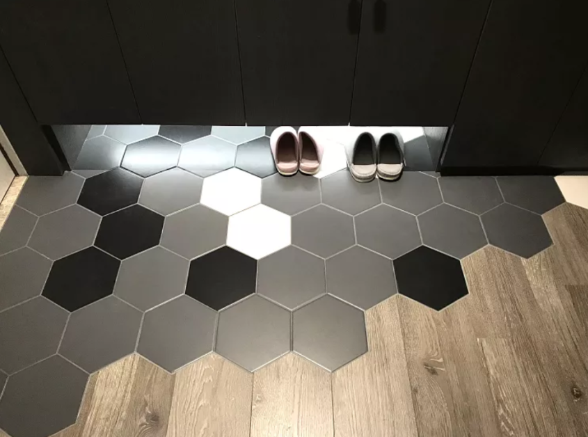 砸掉電視墻，全屋簡約風，他家反而變“豪宅范”！全屋收納更贊