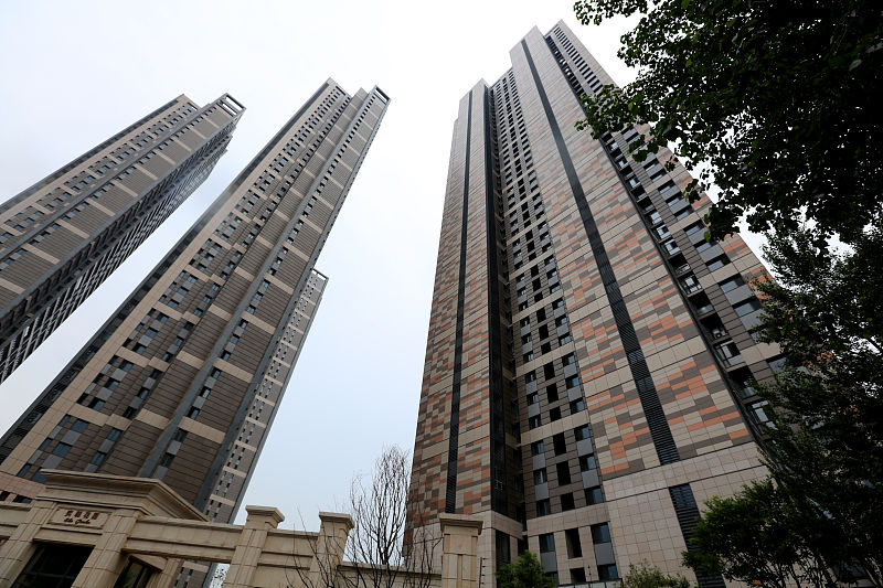 楼市被“揭穿”！七月有两个“独特”现象，与2013、2016年相似