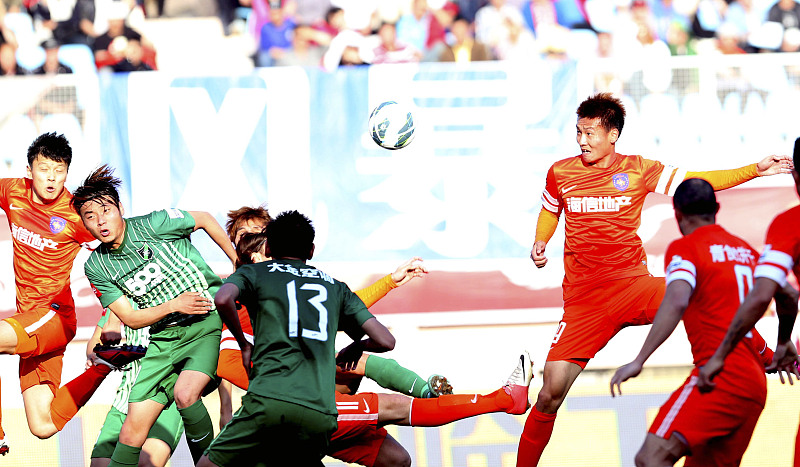 「山东鲁能」他因在鲁能不受重用离队，如今成新东家金靴，单赛季斩获19球