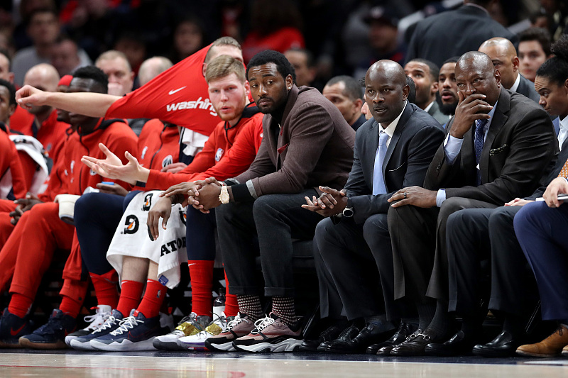 凯里·欧文@拒绝被交易到篮网，放弃联手欧文KD，30+4巨星正式公布自己的决定