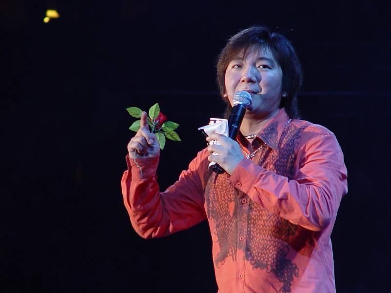 「老鼠爱大米」40年前就唱遍全国，一首歌狂揽9个亿，最后还被写进教材！